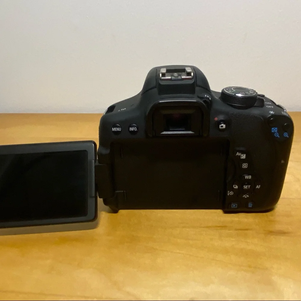Canon T6i